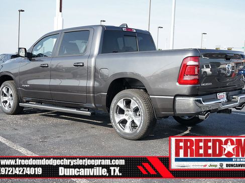 New 2023 RAM 1500 Laramie image 3