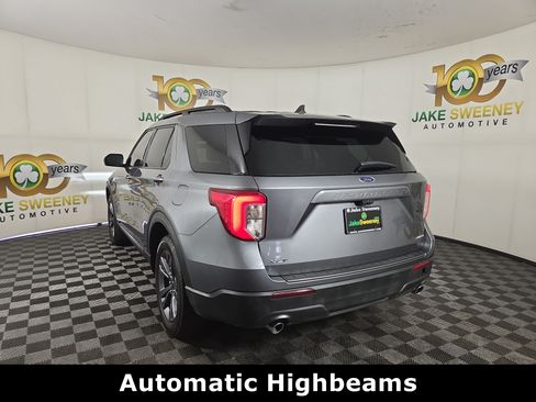 Used 2023 Ford Explorer XLT w/ Equipment Group 202A AWD/4WD image 6