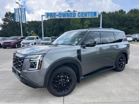 Used 2025 Nissan Armada PRO-4X w/ Pro-4X Premium Package AWD/4WD image 2