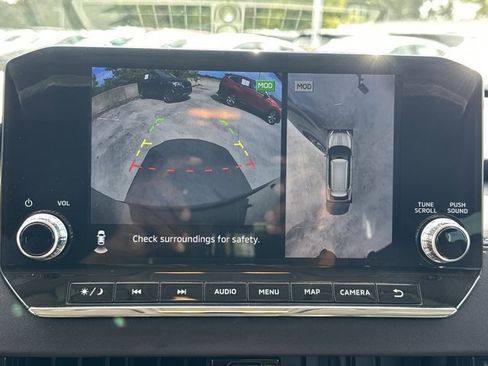 Used 2023 Mitsubishi Outlander SEL image 35