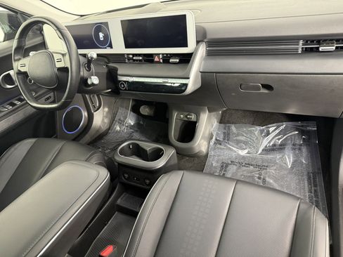 Used 2024 Hyundai Ioniq 5 Limited image 11
