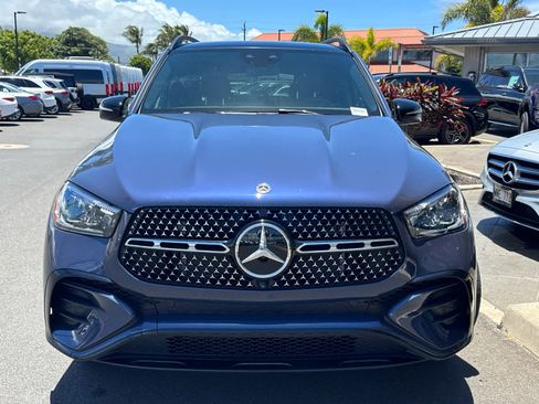 Used 2026 Mercedes-Benz GLE 450 4MATIC image 2