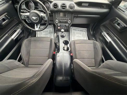 Used 2016 Ford Mustang Coupe RWD image 13