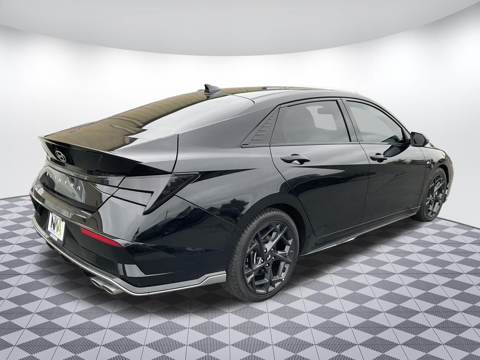 Used 2024 Hyundai Elantra N Line FWD image 3