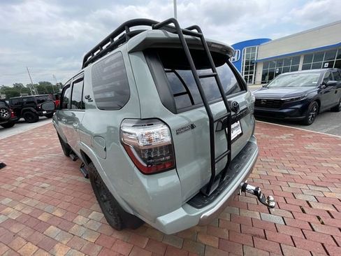 Used 2023 Toyota 4Runner TRD Off-Road Premium w/ Moonroof Package AWD/4WD image 29