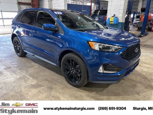 Used 2023 Ford Edge ST-Line AWD/4WD image 10