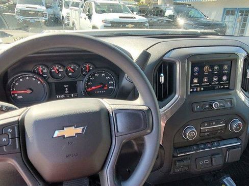 Used 2026 Chevrolet Silverado 2500 W/T w/ WT Convenience Package AWD/4WD image 11