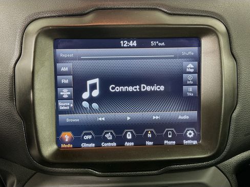 Used 2021 Jeep Renegade Latitude image 21