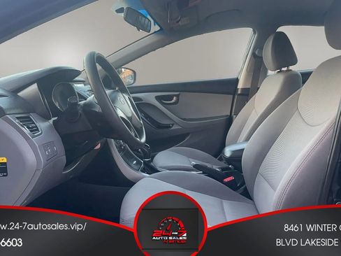 Used 2014 Hyundai Elantra SE FWD image 8