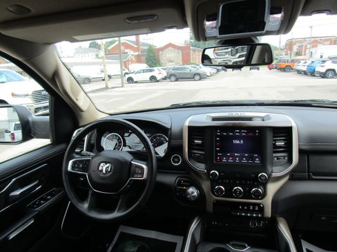 Used 2019 RAM 1500 Laramie image 20