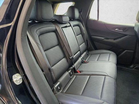 Used 2025 Chevrolet Equinox LT w/ Convenience Package II FWD image 19