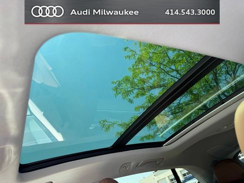 Used 2023 Audi Q8 Premium Plus w/ Premium Plus Package AWD/4WD image 10