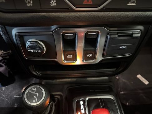 New 2026 Jeep Wrangler Sport AWD/4WD image 18