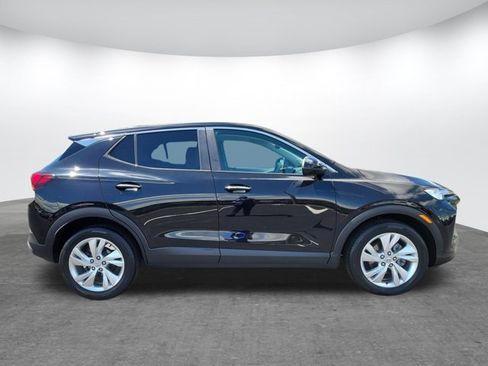 Used 2024 Buick Encore GX Preferred w/ Comfort Package FWD image 4