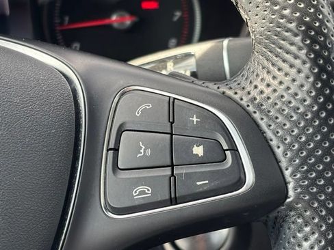 Used 2019 Mercedes-Benz GLC 300 4MATIC Coupe image 18