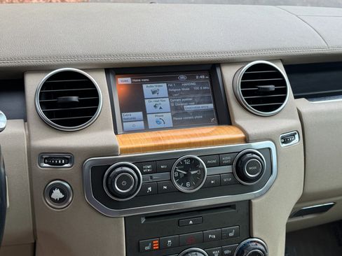 Used 2012 Land Rover LR4 HSE LUX image 31