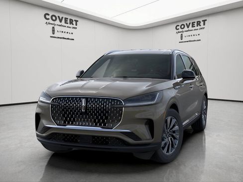 New 2026 Lincoln Aviator 2WD image 2