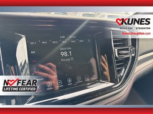 Used 2023 Dodge Durango GT image 32