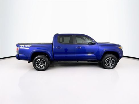 Certified 2023 Toyota Tacoma TRD Sport w/ Advanced Technology Package AWD/4WD image 5