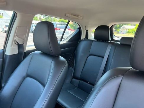 Used 2017 Lexus CT 200h FWD image 7