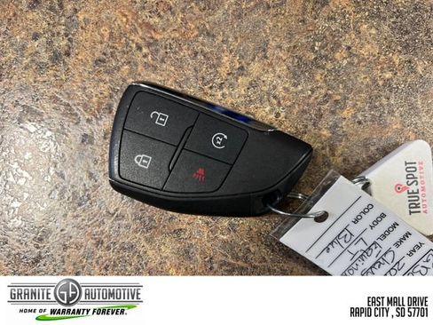 Used 2026 Chevrolet Equinox LT AWD/4WD image 29