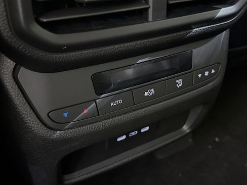 New 2025 Honda Pilot EX-L image 29