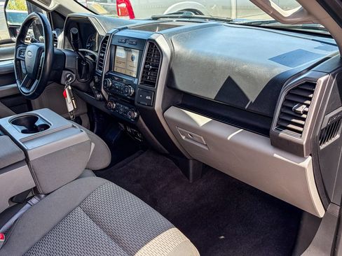 Used 2018 Ford F150 XLT w/ Equipment Group 302A Luxury AWD/4WD image 40