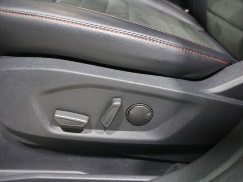 Used 2024 Ford Edge ST-Line AWD/4WD image 11
