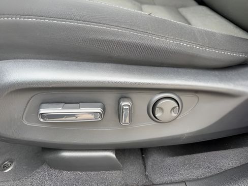 Certified 2024 Honda CR-V EX image 24