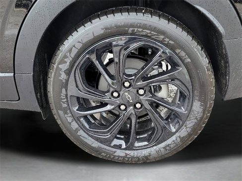 New 2027 Chevrolet Bolt RS w/ Technology Package image 8