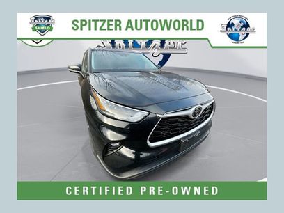 Used 2024 Toyota Highlander XLE