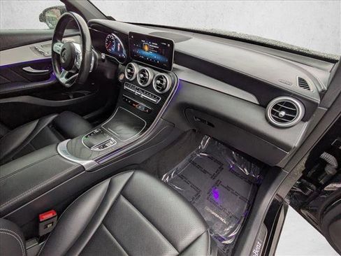Used 2023 Mercedes-Benz GLC 300 4MATIC Coupe image 20
