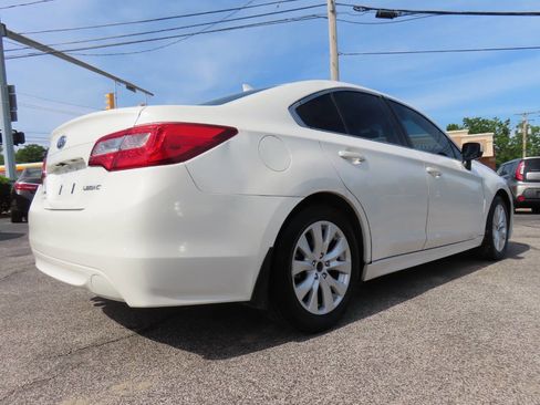 Used 2017 Subaru Legacy 2.5i Premium w/ Popular Package #1 AWD/4WD image 23