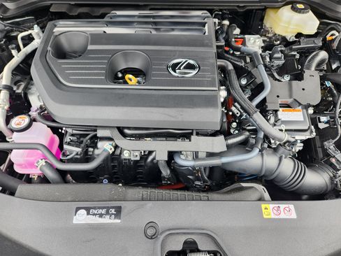 New 2026 Lexus UX 300h FWD image 18