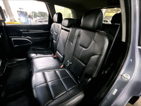 Used 2022 Kia Telluride EX w/ Towing Package image 20