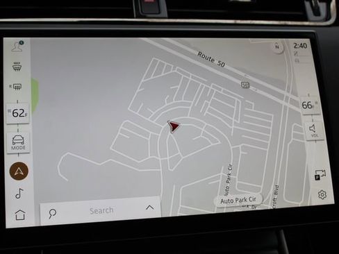 Used 2025 Land Rover Range Rover Evoque S image 19