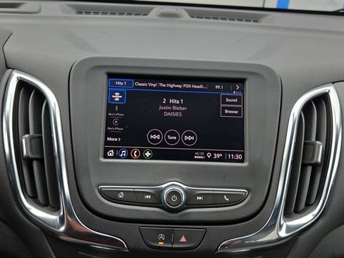 Used 2024 Chevrolet Equinox LT image 21