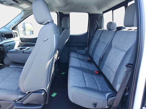 Used 2023 Ford F250 XL w/ STX Appearance Package AWD/4WD image 15