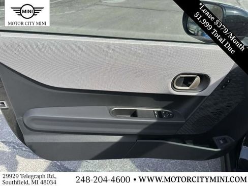 Certified 2025 MINI Cooper S image 17