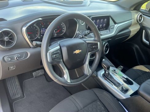 Used 2021 Chevrolet Blazer LT image 13