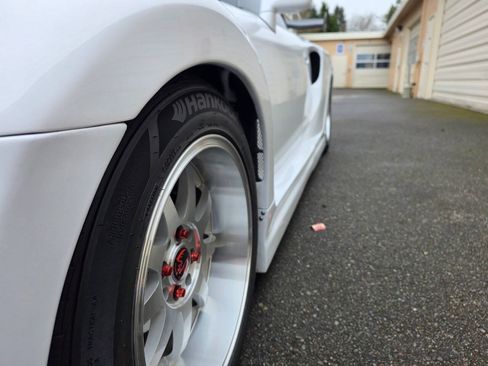 Used 2000 Toyota MR2 RWD image 19