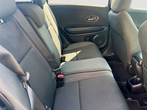 Used 2019 Honda HR-V EX image 26