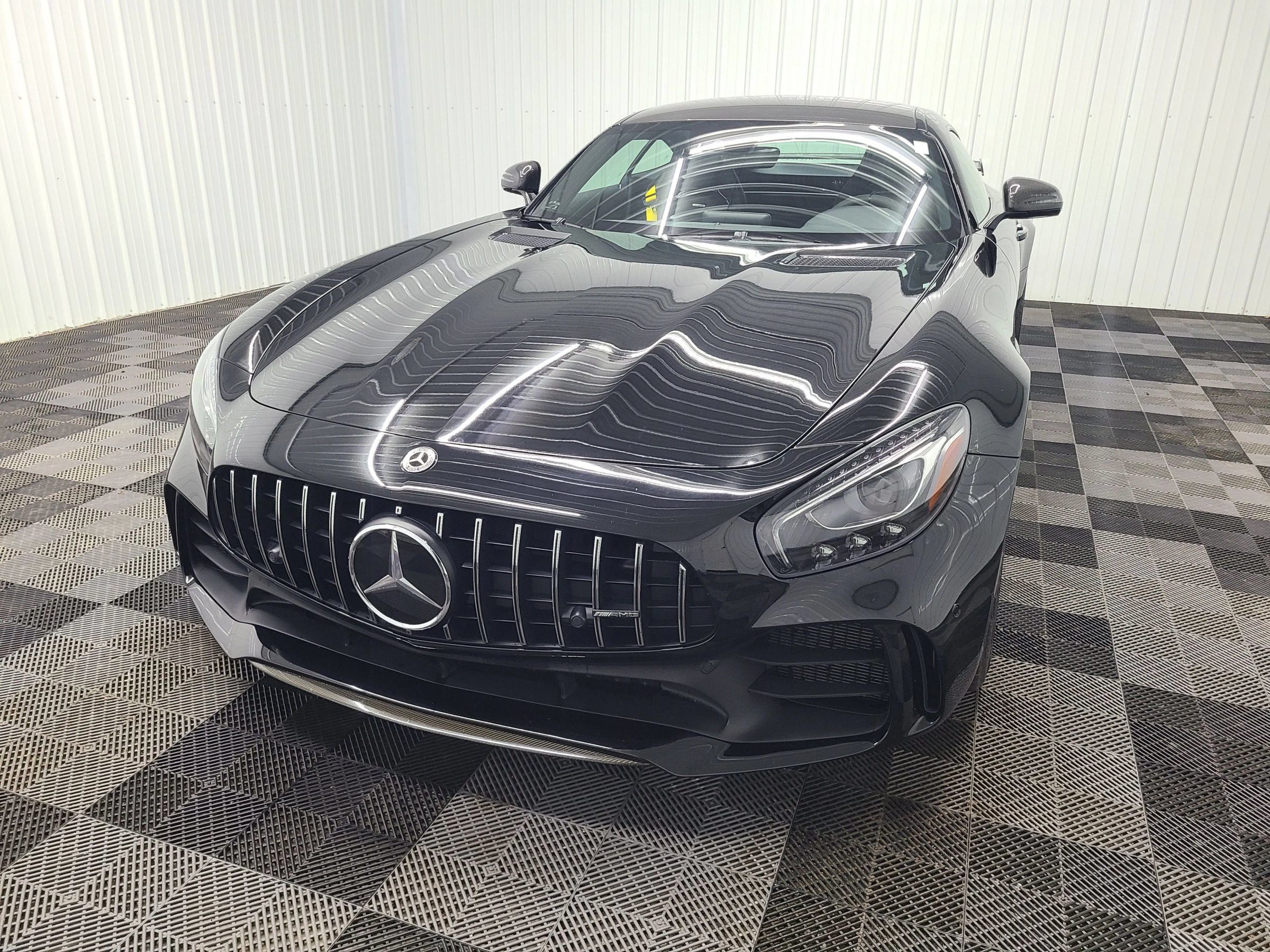 Used 2019 Mercedes-Benz AMG GT R image 8