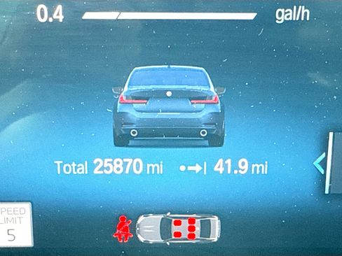 Used 2023 BMW 330i xDrive Sedan w/ Premium Package AWD/4WD image 41