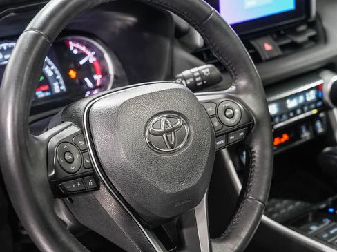 Certified 2023 Toyota RAV4 XLE w/ Convenience Package FWD image 22
