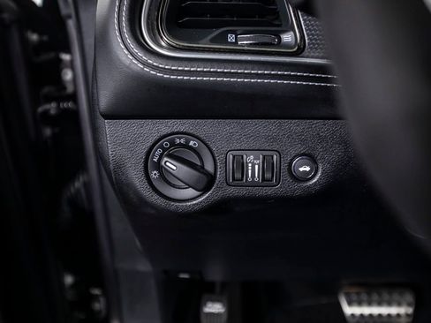 Used 2021 Dodge Challenger SRT Hellcat w/ Plus Package image 35