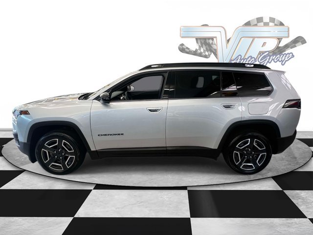 Used 2026 Jeep Cherokee Limited AWD/4WD image 4