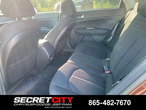 Used 2020 Kia Optima LX FWD image 11
