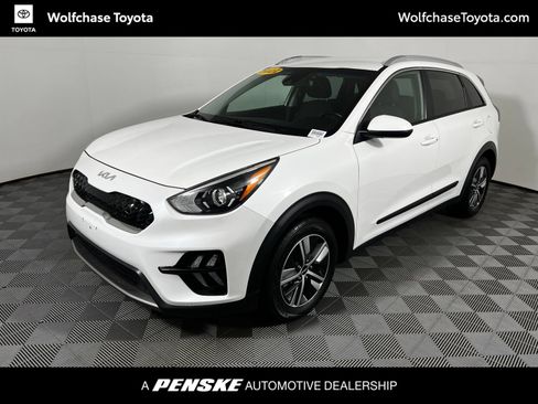 Used 2022 Kia Niro LXS FWD image 1