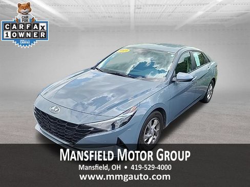 Used 2021 Hyundai Elantra SE FWD image 1